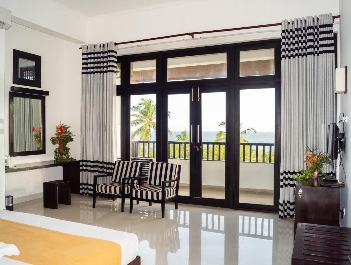 Lagoon Paradise Beach Resort Tangalle Exterior foto
