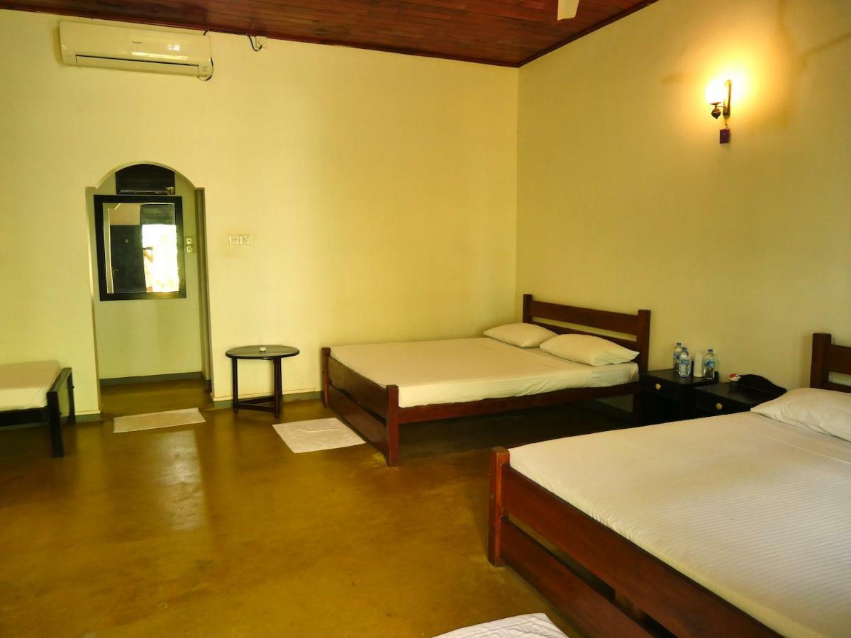 Lagoon Paradise Beach Resort Tangalle Exterior foto