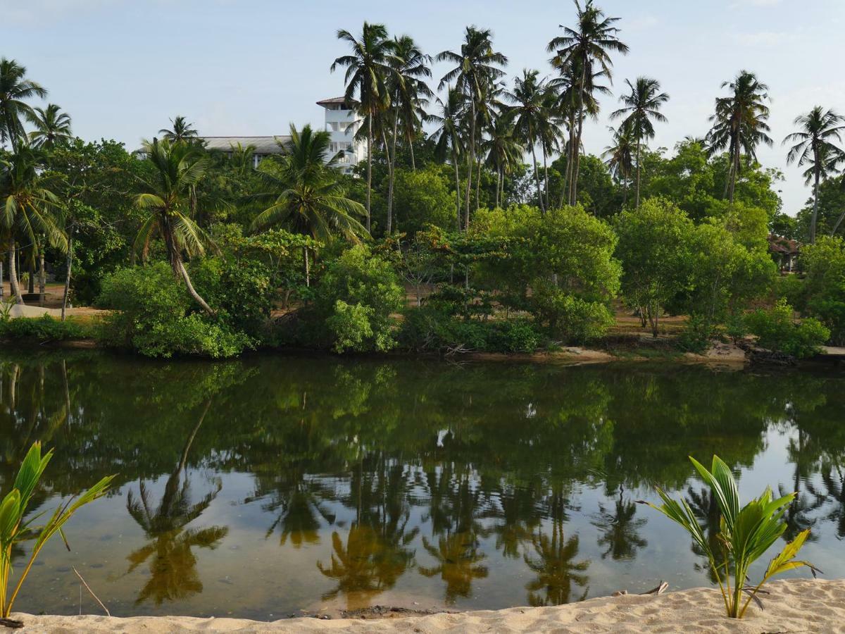 Lagoon Paradise Beach Resort Tangalle Exterior foto